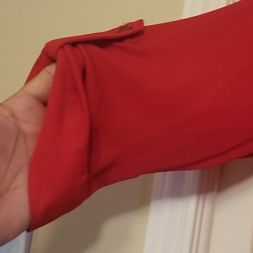 Blouse - Picture 2 of 3